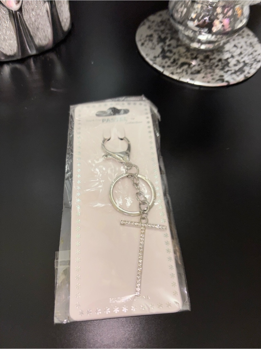 ✨ Charm/Keychain- Silver Rhinestone Initial Letter “T” Charm ✨